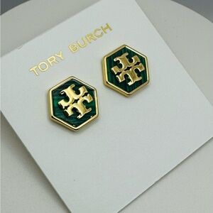 TORY BURCH Hex Logo Stud Earrings in Semi-precious Green NEW